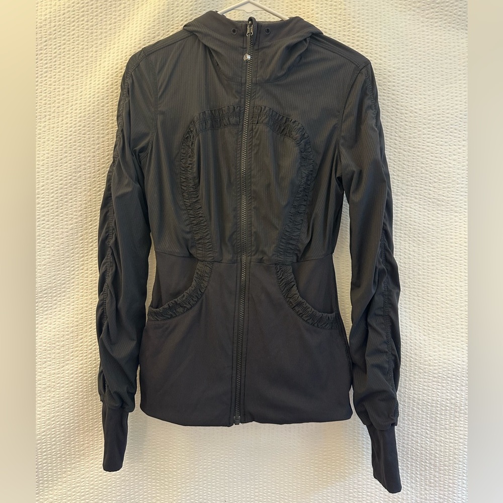 LULULEMON Dance Studio Black Reversible Hooded Full Zip Jacket Size 4